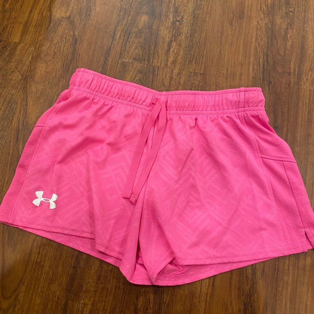 girls size large pink under armour shorts